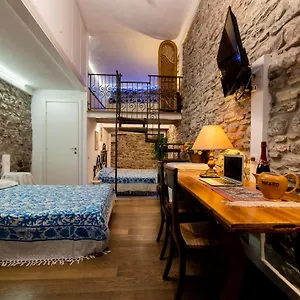 https://via-mazzini.hotelitalianriviera.com