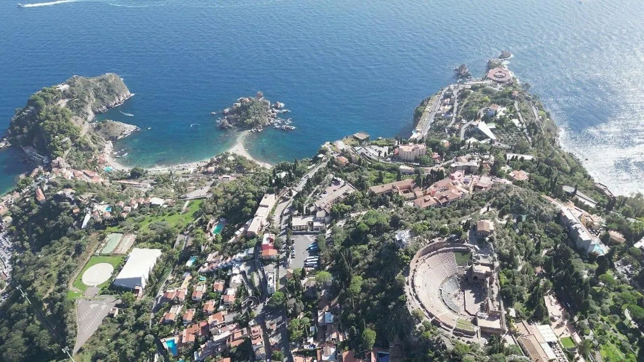 Blu Home Deluxe Taormina location